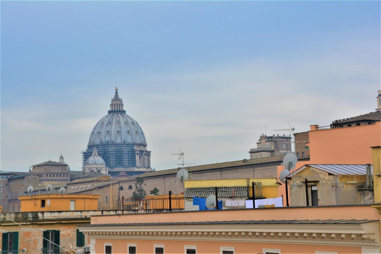 Living By Vatican With Panoramic Terraces In Rome Exterior photo